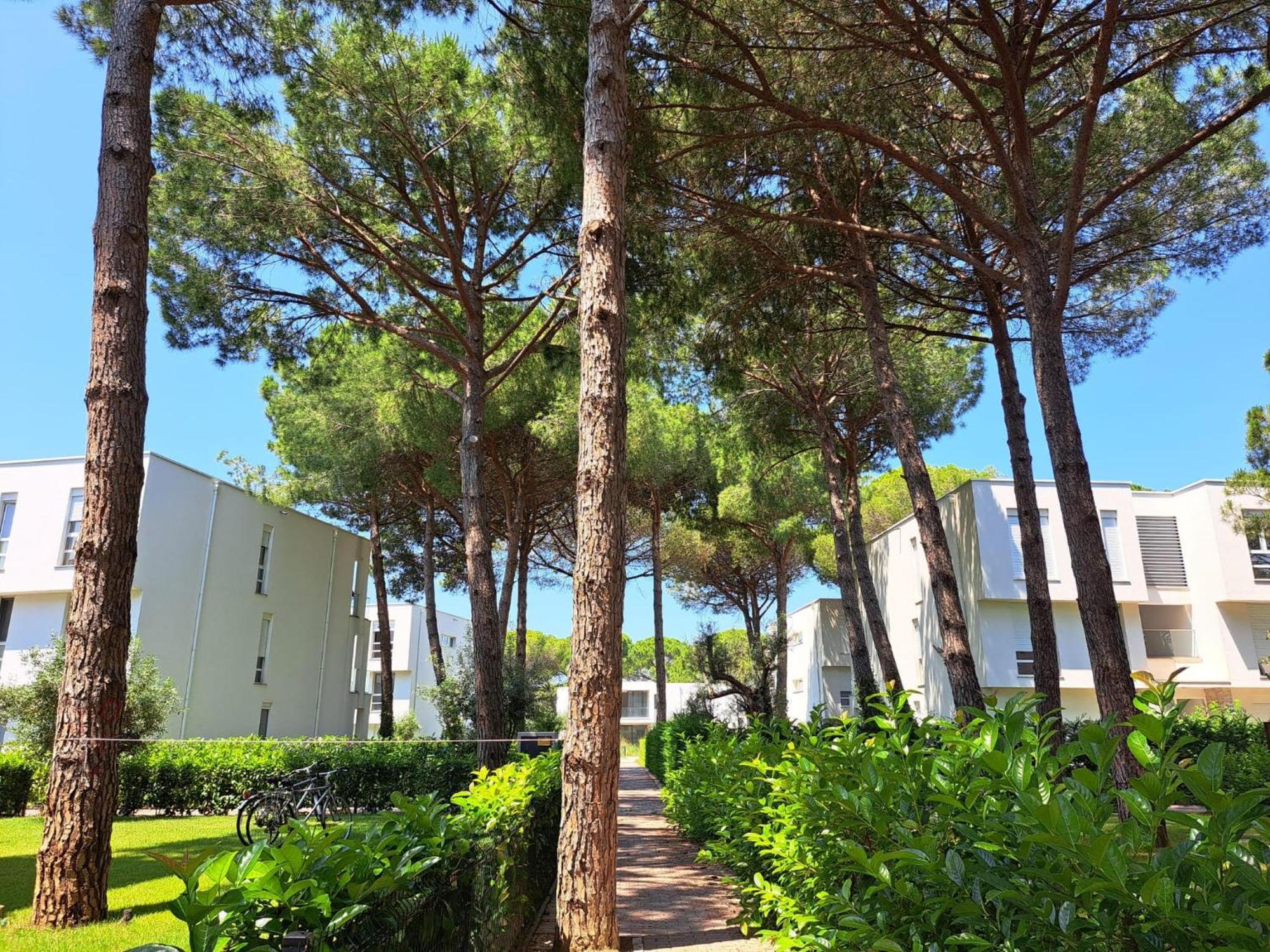M&E Premium Apartments - San Pietro Durres Exterior photo